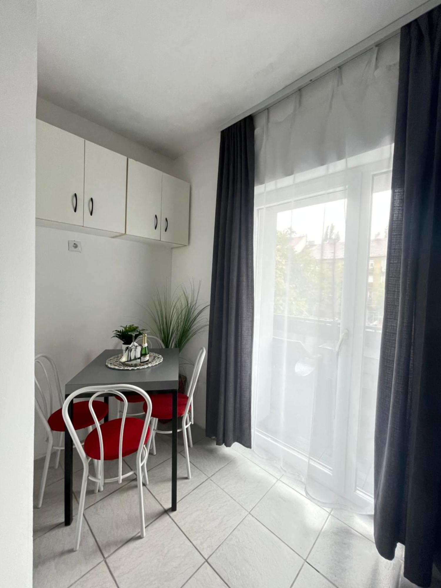 Guest house Alpesi Downtown